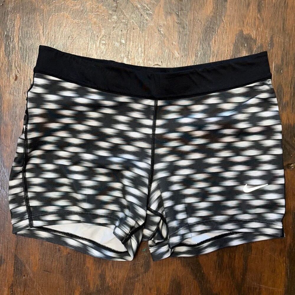Black & White Nike DriFit Shorts Size Large